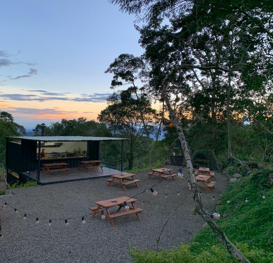 Bosque De Aventura & Glamping Refugio Del Bosque Tente de luxe *