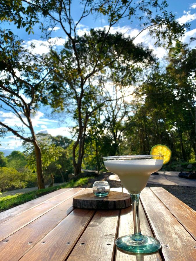 Bosque De Aventura & Glamping Refugio Del Bosque La Mesa (Tequendama)